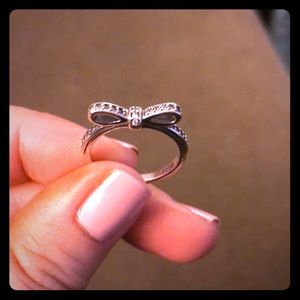Pandora Bling Bow Ring 🎀💍